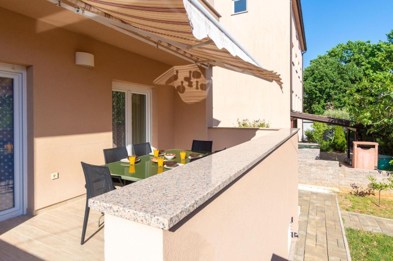 Ferienwohnung Kuca Lana Medulin Exterior foto