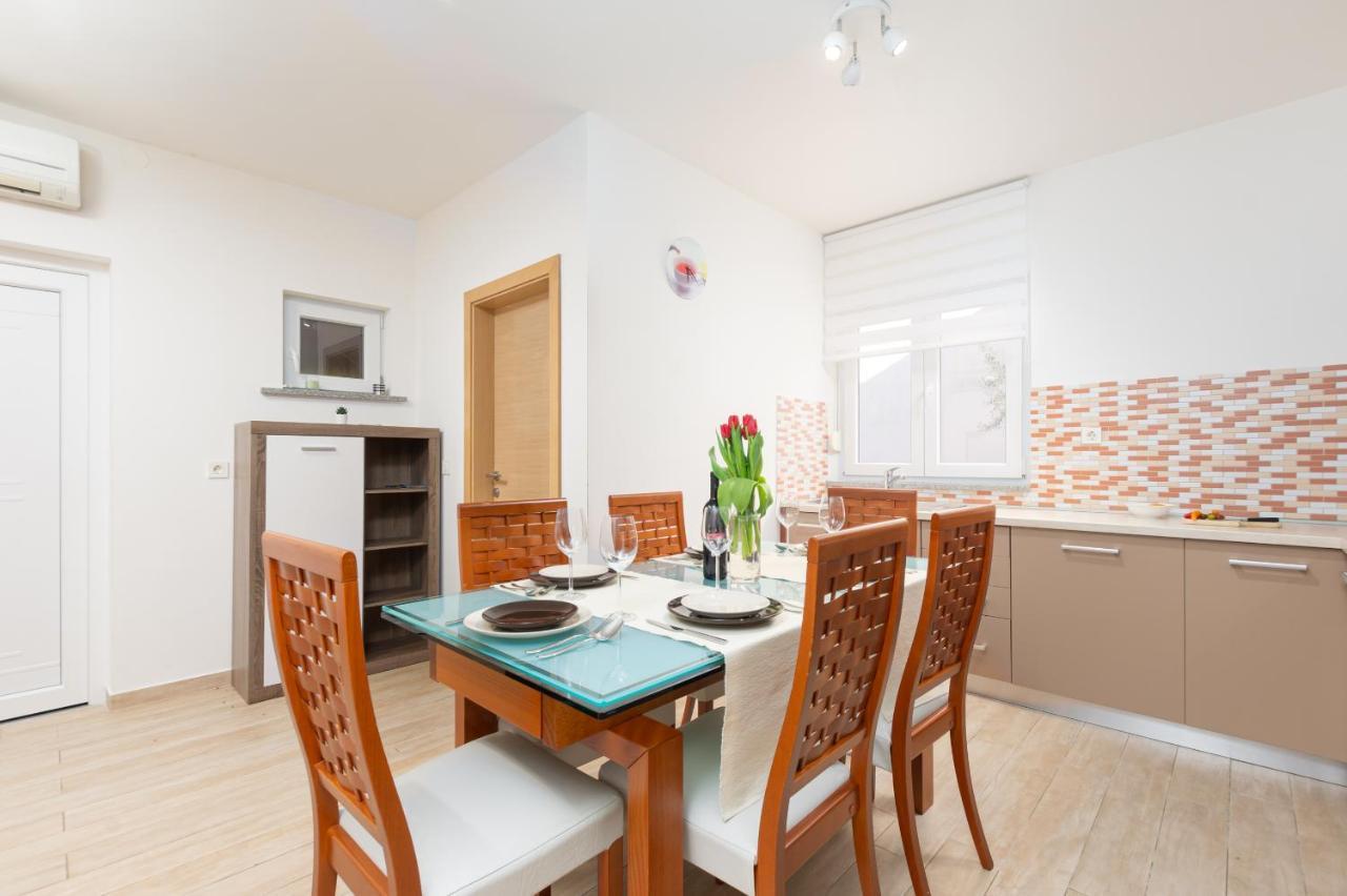 Ferienwohnung Kuca Lana Medulin Exterior foto