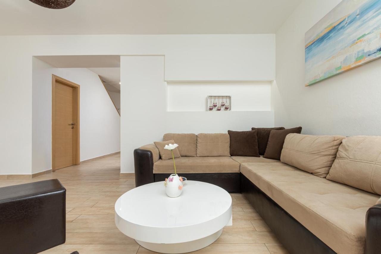 Ferienwohnung Kuca Lana Medulin Exterior foto