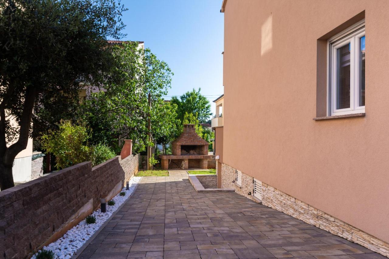 Ferienwohnung Kuca Lana Medulin Exterior foto