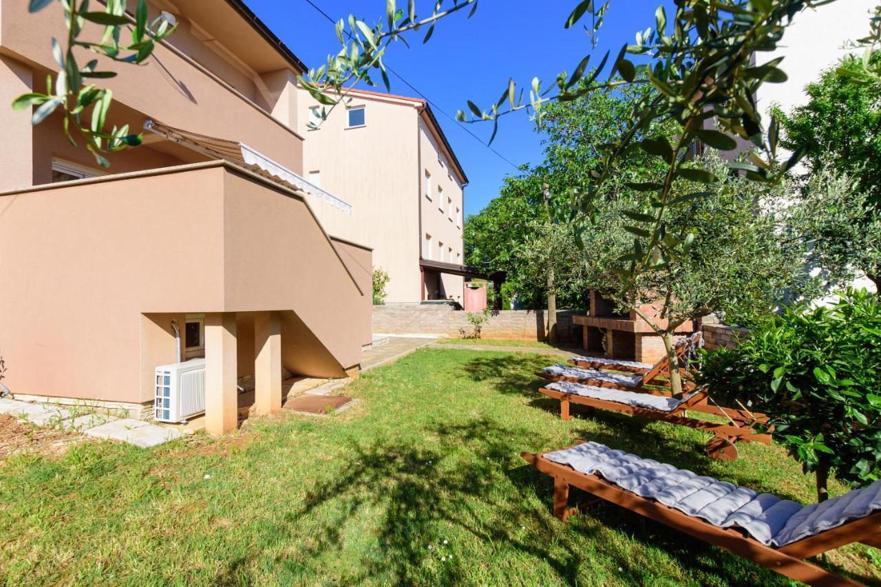 Ferienwohnung Kuca Lana Medulin Exterior foto