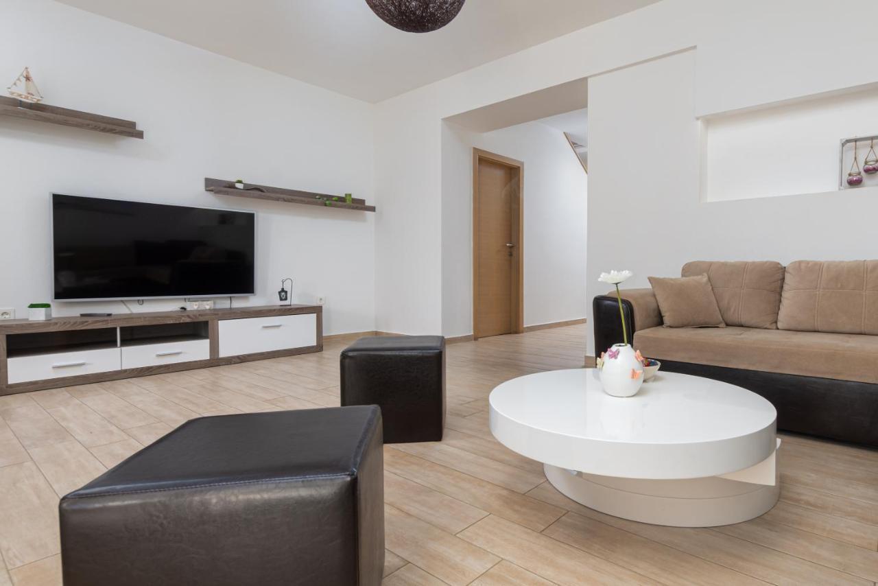 Ferienwohnung Kuca Lana Medulin Exterior foto