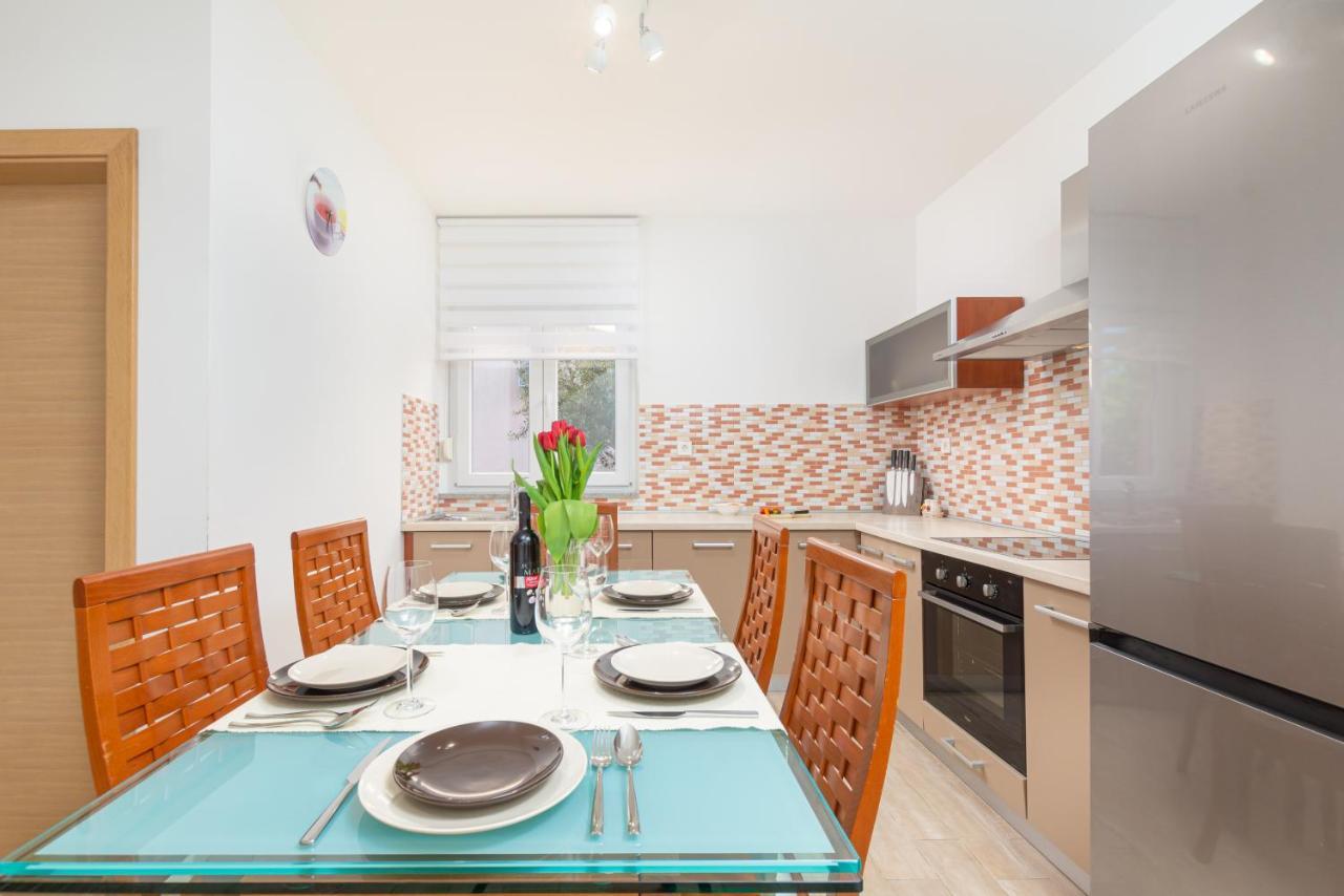 Ferienwohnung Kuca Lana Medulin Exterior foto