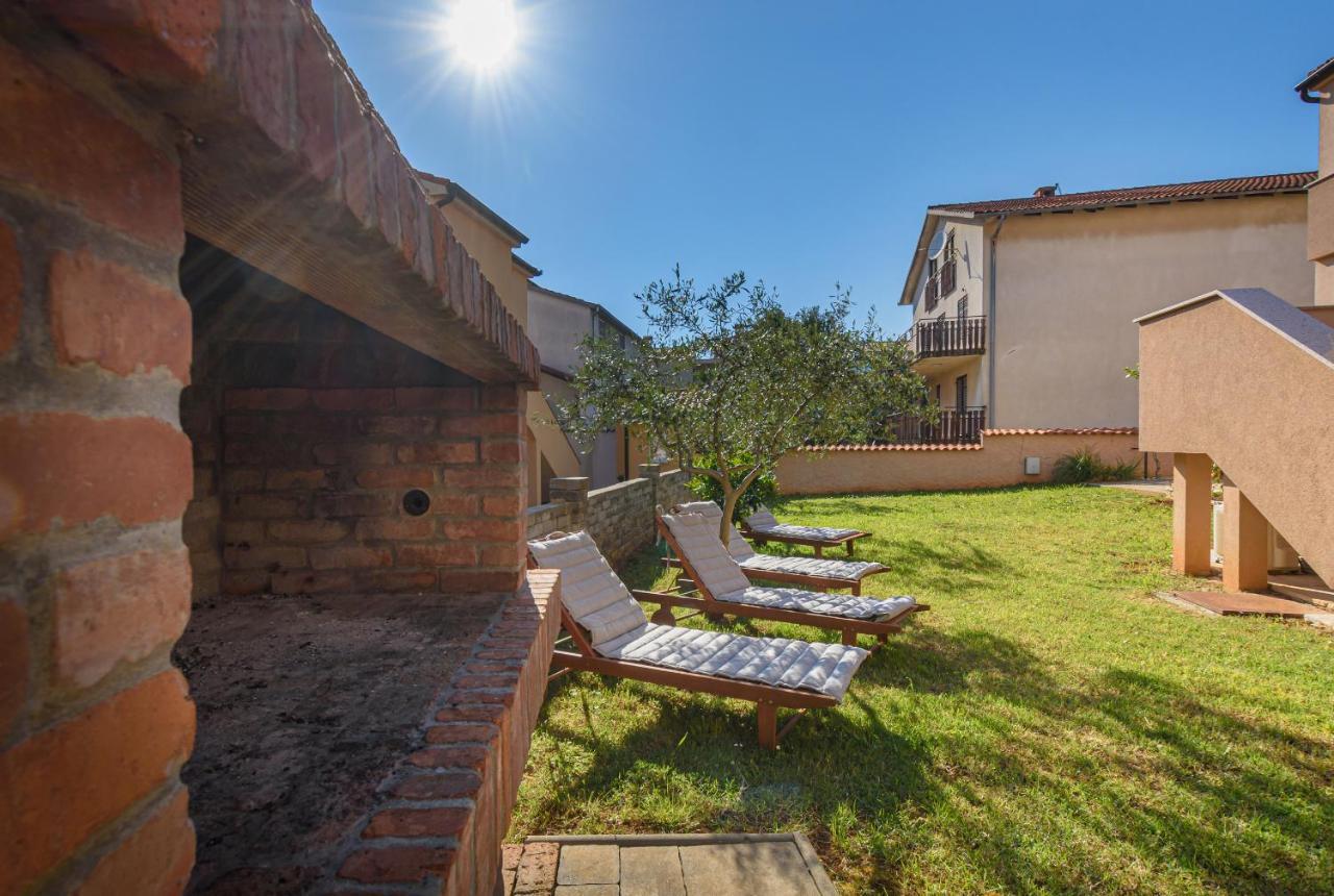 Ferienwohnung Kuca Lana Medulin Exterior foto