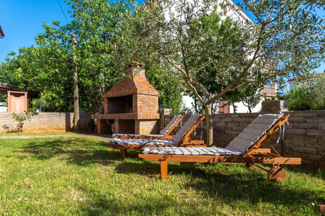 Ferienwohnung Kuca Lana Medulin Exterior foto